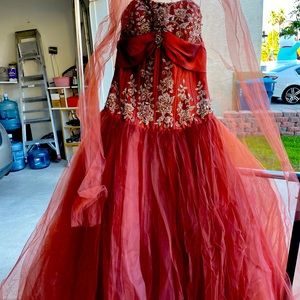 Prom, quinsanera dress